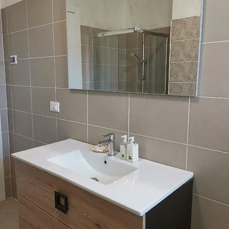 Apartment New Near Rho Fiera